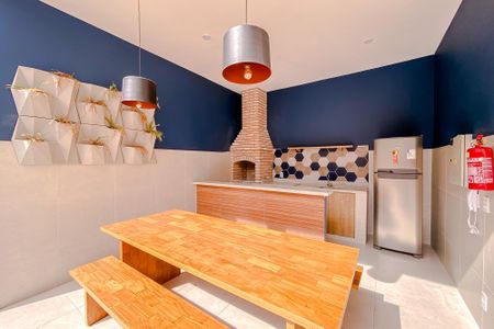 Apartamento para alugar com 35m², 2 quartos e sem vagaÁrea comum - Churrasqueira