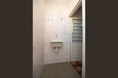 Casa para alugar com 28m², 1 quarto e sem vagaÁrea de Serviço