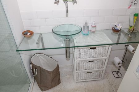 Banheiro de kitnet/studio à venda com 1 quarto, 70m² em Vila Leopoldina, São Paulo