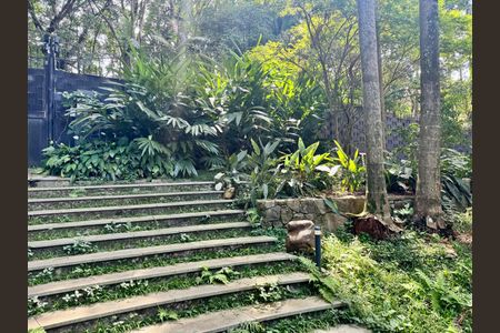 Casa de condomínio à venda com 2500m², 5 quartos e 20 vagasÁrea comum