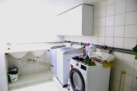 Casa de condomínio à venda com 2500m², 5 quartos e 20 vagasÁrea comum