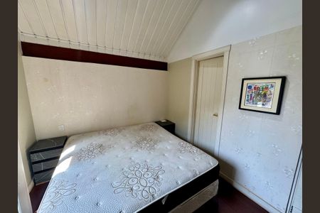 Casa de condomínio à venda com 2500m², 5 quartos e 20 vagasQuarto 2