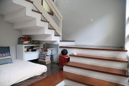 Casa de condomínio à venda com 2500m², 5 quartos e 20 vagasCorredor