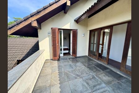 Casa de condomínio à venda com 2500m², 5 quartos e 20 vagasVaranda do Quarto 2