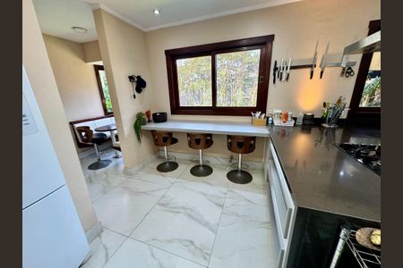 Casa de condomínio à venda com 2500m², 5 quartos e 20 vagasCozinha