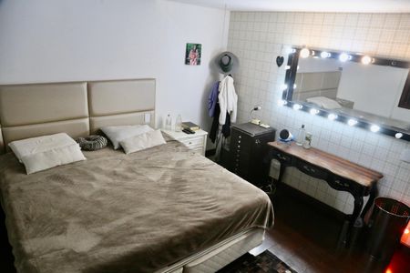 Casa de condomínio à venda com 2500m², 5 quartos e 20 vagasSuíte 2