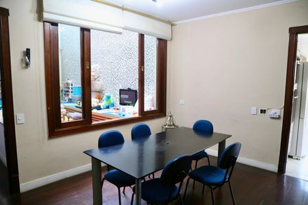 Casa de condomínio à venda com 2500m², 5 quartos e 20 vagasCopa