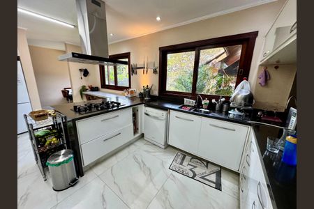 Casa de condomínio à venda com 2500m², 5 quartos e 20 vagasCozinha