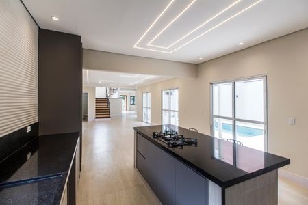 Casa de condomínio à venda com 330m², 3 quartos e 4 vagas Casa de condomínio à venda com 330m², 3 quartos e 4 vagasCozinha