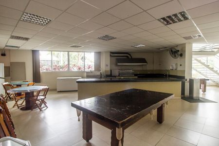 Casa de condomínio à venda com 330m², 3 quartos e 4 vagas Casa de condomínio à venda com 330m², 3 quartos e 4 vagasSala de Jogos
