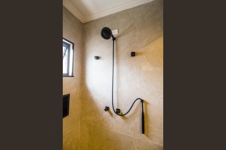 Casa de condomínio à venda com 330m², 3 quartos e 4 vagas Casa de condomínio à venda com 330m², 3 quartos e 4 vagasBanheiro da Suíte