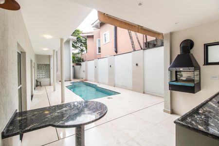 Casa de condomínio à venda com 330m², 3 quartos e 4 vagas Casa de condomínio à venda com 330m², 3 quartos e 4 vagasÁrea gourmet
