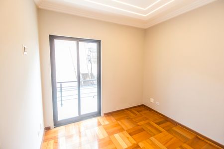 Casa de condomínio à venda com 330m², 3 quartos e 4 vagas Casa de condomínio à venda com 330m², 3 quartos e 4 vagasSuíte 2