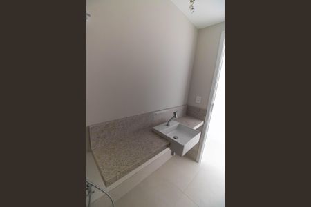 Apartamento à venda com 235m², 3 quartos e 2 vagasLavabo