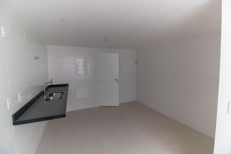 Apartamento à venda com 235m², 3 quartos e 2 vagasCozinha e Área de Serviço