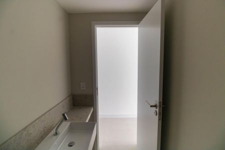 Apartamento à venda com 235m², 3 quartos e 2 vagasLavabo