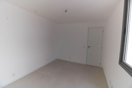 Apartamento à venda com 235m², 3 quartos e 2 vagasSuíte 1