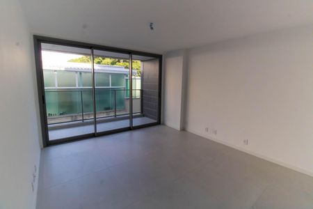 Apartamento à venda com 235m², 3 quartos e 2 vagasSuíte 2