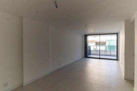 Apartamento à venda com 235m², 3 quartos e 2 vagasSala