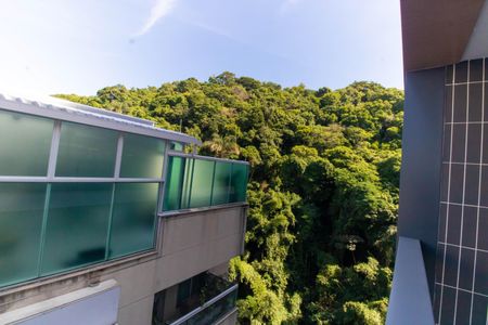 Apartamento à venda com 235m², 3 quartos e 2 vagasVista da Suíte 2