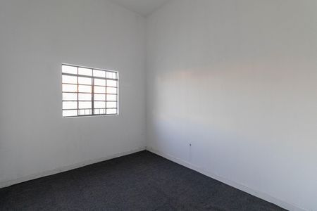 Casa à venda com 298m², 4 quartos e 2 vagasCasa 1 - Quarto
