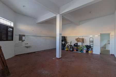 Casa à venda com 298m², 4 quartos e 2 vagasCasa 1 - Salão  