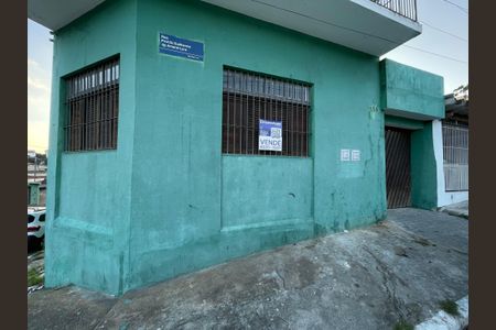 Casa à venda com 298m², 4 quartos e 2 vagasFachada+Placa 
