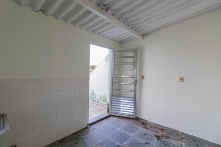 Casa à venda com 298m², 4 quartos e 2 vagasCasa 2 - Área de Serviço 