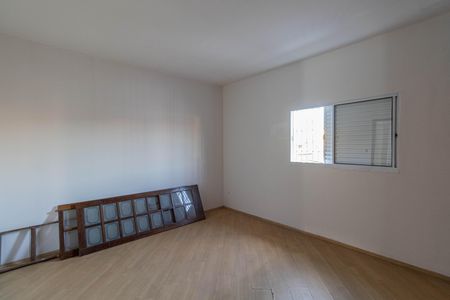 Casa à venda com 298m², 4 quartos e 2 vagasCasa 2 - Quarto 3
