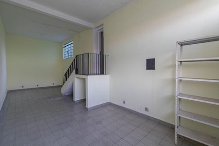 Casa à venda com 298m², 4 quartos e 2 vagasCasa 1 - Salão  