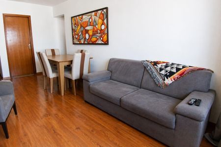 Apartamento à venda com 55m², 1 quarto e sem vagaSala