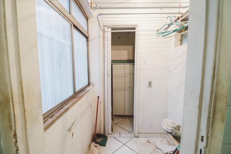Apartamento à venda com 82m², 2 quartos e 1 vagaÁrea de Serviço