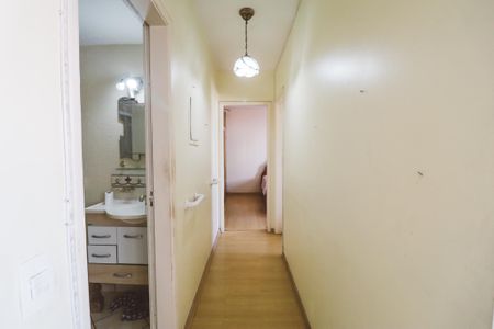 Apartamento à venda com 82m², 2 quartos e 1 vagaCorredor