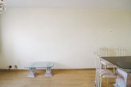 Apartamento à venda com 82m², 2 quartos e 1 vagaSala