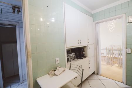 Apartamento à venda com 82m², 2 quartos e 1 vagaCozinha