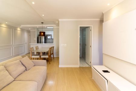 Sala de Estar de apartamento à venda com 2 quartos, 73m² em Usina Piratininga, São Paulo