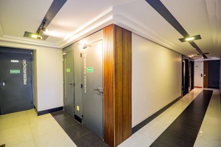 Apartamento à venda com 73m², 2 quartos e 1 vaga Apartamento à venda com 73m², 2 quartos e 1 vagaElevador