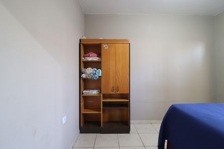 Quarto Suíte de casa para alugar com 1 quarto, 50m² em Carajás, Uberlândia