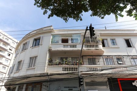 Apartamento para alugar com 55m², 2 quartos e sem vagaFachada 