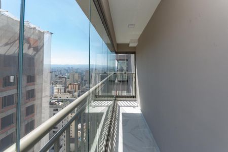 Apartamento para alugar com 34m², 1 quarto e sem vagaVaranda