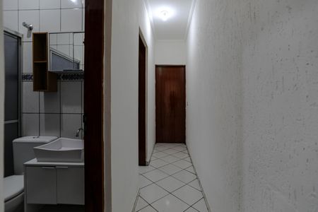 Casa de condomínio para alugar com 60m², 2 quartos e 2 vagas Casa de condomínio para alugar com 60m², 2 quartos e 2 vagasCorredor