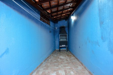 Casa de condomínio para alugar com 60m², 2 quartos e 2 vagas Casa de condomínio para alugar com 60m², 2 quartos e 2 vagasChurrasqueira