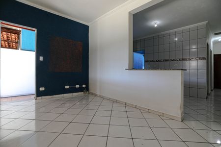 Casa de condomínio para alugar com 60m², 2 quartos e 2 vagas Casa de condomínio para alugar com 60m², 2 quartos e 2 vagasSala