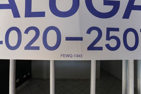 Casa de condomínio para alugar com 60m², 2 quartos e 2 vagas Casa de condomínio para alugar com 60m², 2 quartos e 2 vagasPlaquinha