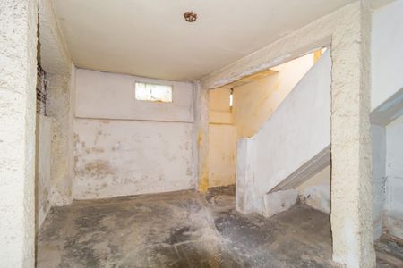 Casa à venda com 139m², 2 quartos e sem vagaÁrea de Serviço 2