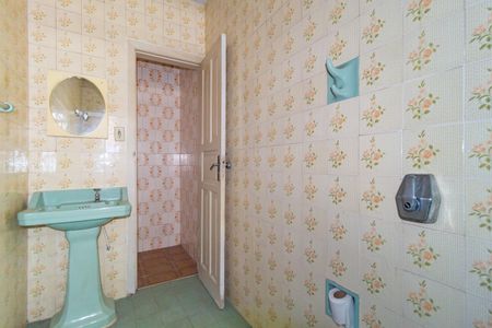 Casa à venda com 139m², 2 quartos e sem vagaBanheiro