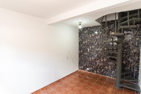 Sala de casa para alugar com 2 quartos, 55m² em Jardim Modelo, São Paulo