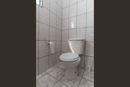 Casa para alugar com 55m², 2 quartos e sem vagaBanheiro da Suíte