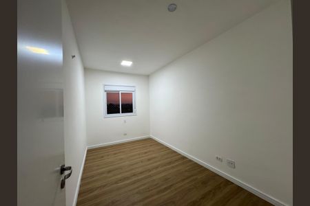 Apartamento para alugar com 73m², 2 quartos e 1 vagaQuarto