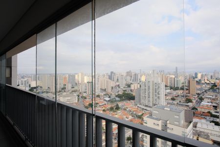 Apartamento à venda com 124m², 4 quartos e 2 vagasVaranda